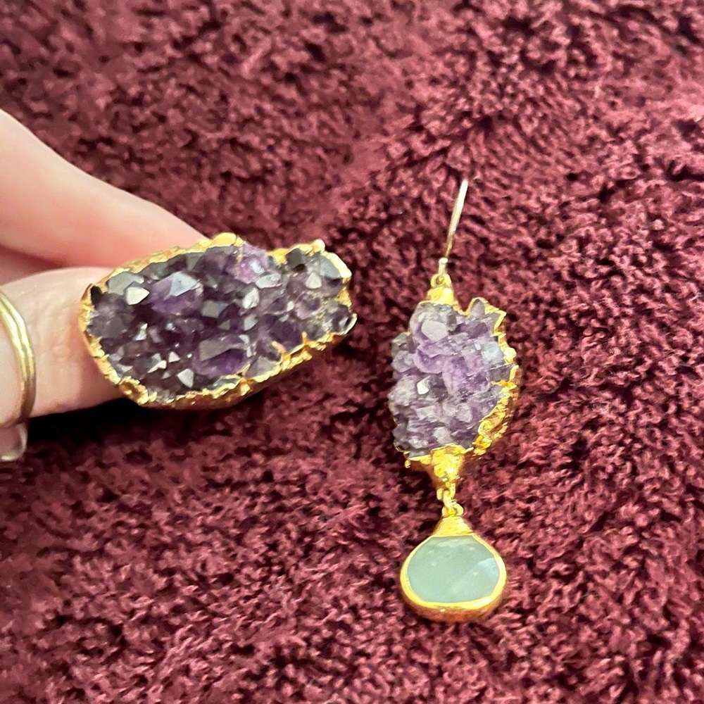 NWOT JANNA CONNER Druzy Stone Ring 6 and One Matching Earring.